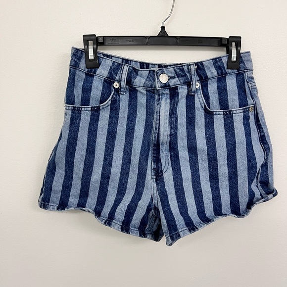 Zara Blue Striped Jean Shorts - Picture 1 of 3